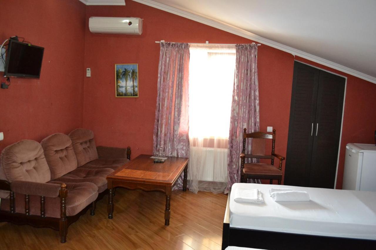 Hotel Isaka Tbilisi Zewnętrze zdjęcie