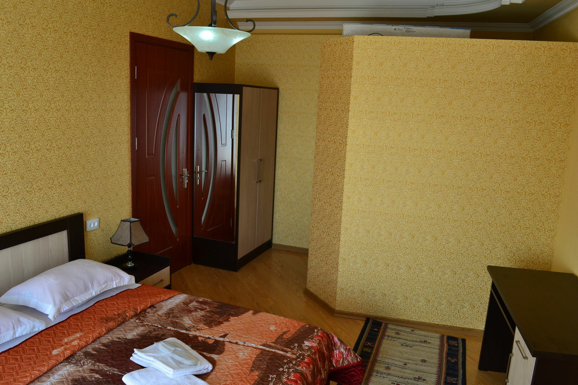 Hotel Isaka Tbilisi Zewnętrze zdjęcie