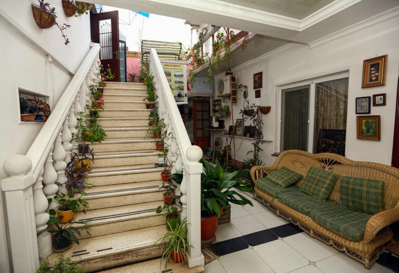 Hotel Isaka Tbilisi Zewnętrze zdjęcie